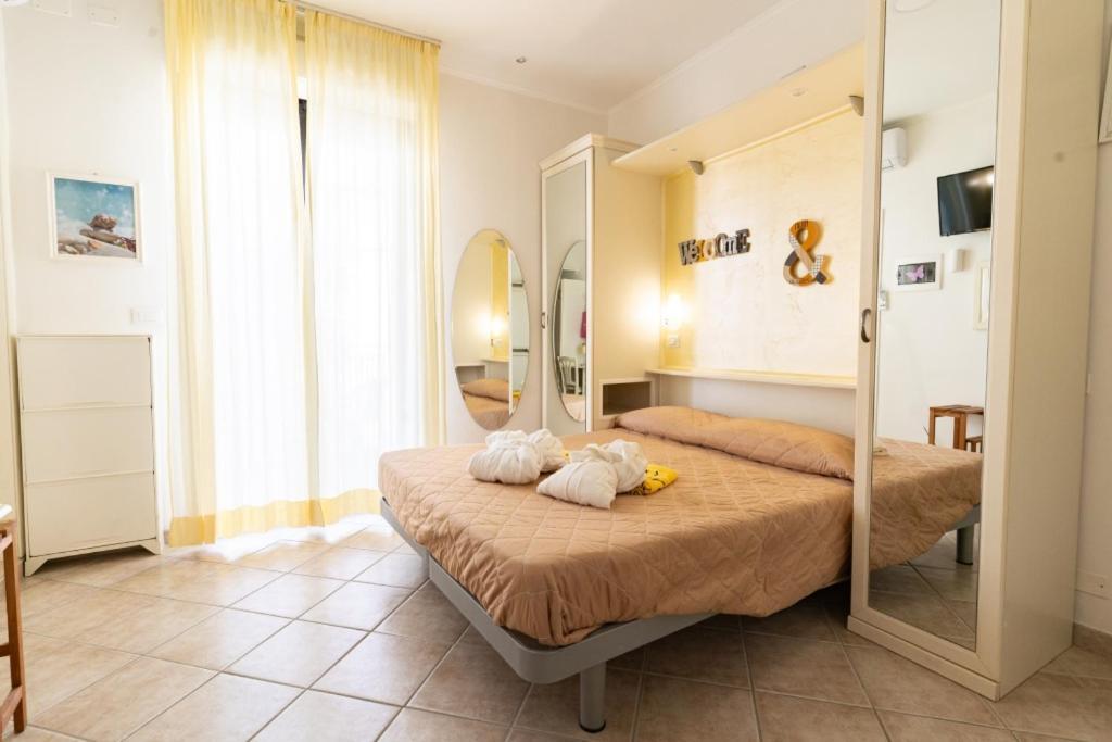 Hotel Byron Milano Marittima Extérieur photo