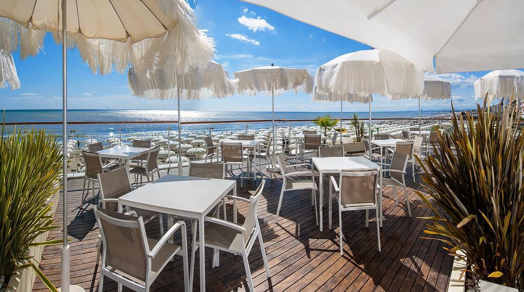 Hotel Byron Milano Marittima Extérieur photo
