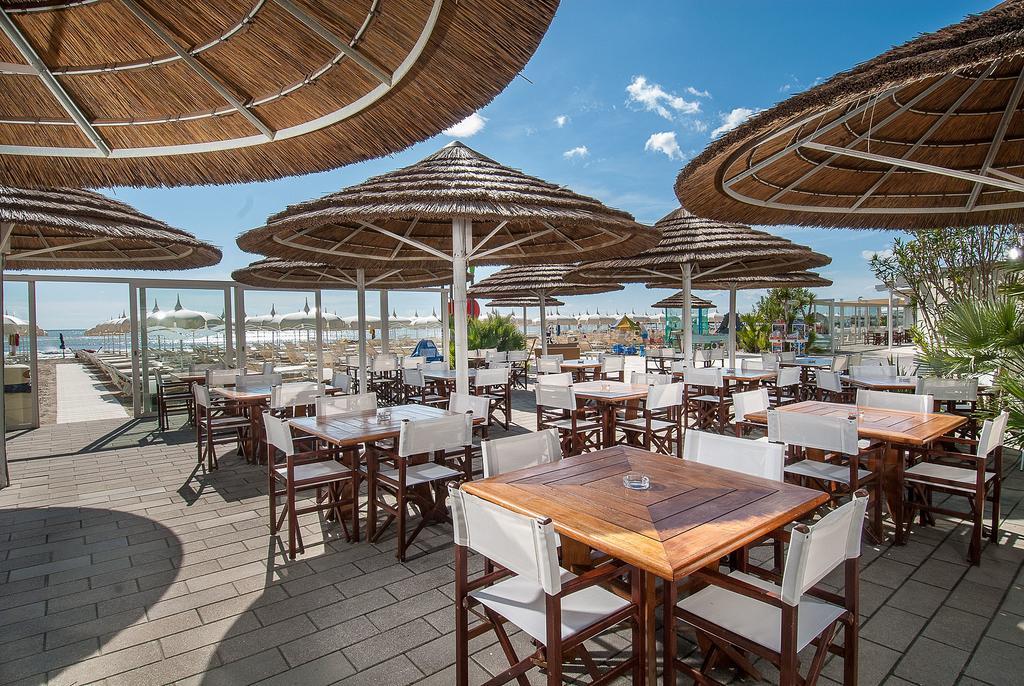 Hotel Byron Milano Marittima Extérieur photo