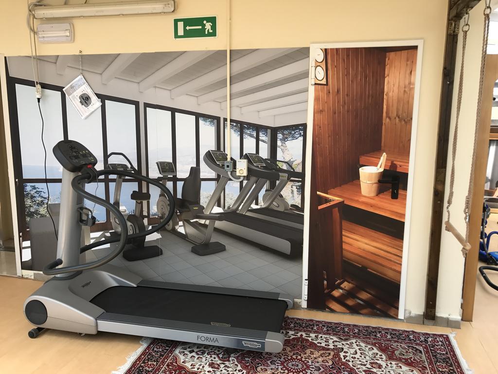 Hotel Byron Milano Marittima Extérieur photo