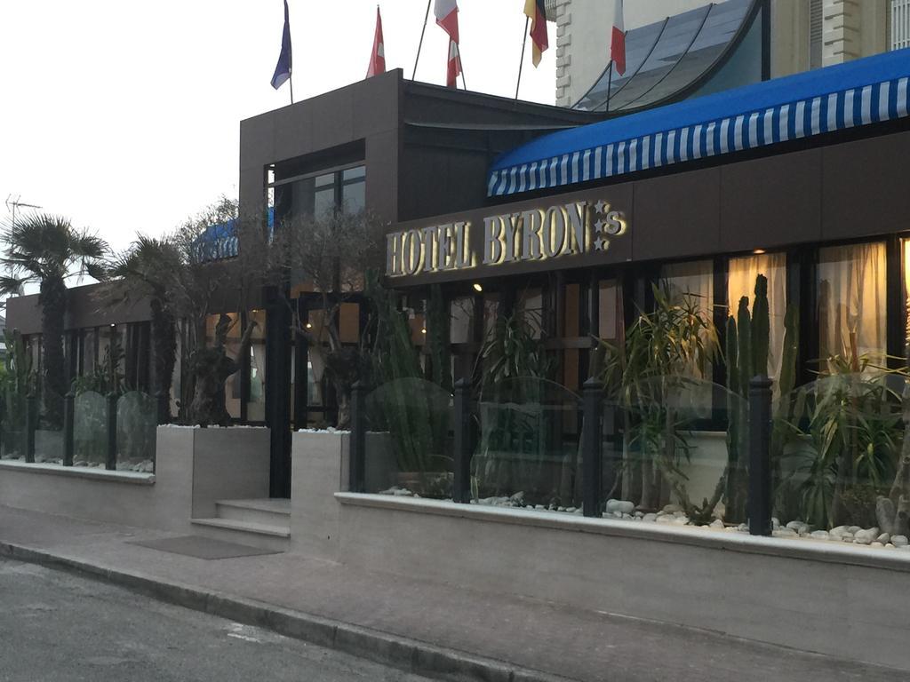 Hotel Byron Milano Marittima Extérieur photo